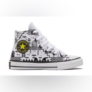 CONVERSE CHUCK TAYLOR All Star Gamer Black and White High-Top Sneakers (US 4)